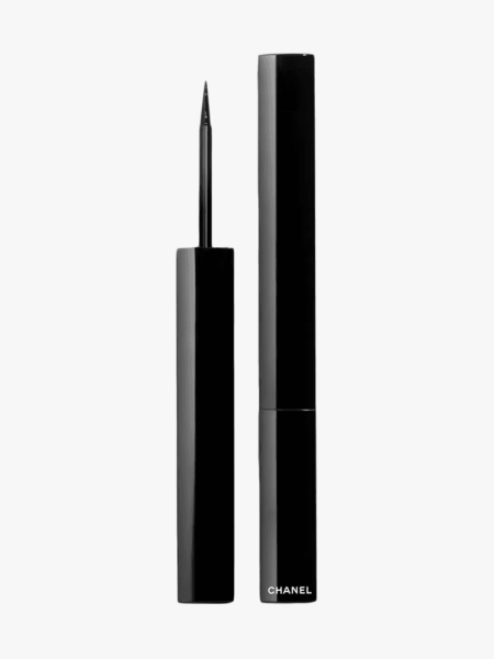 Chanel Le Liner de Chanel Liquid Eyeliner in branded component on a light gray background